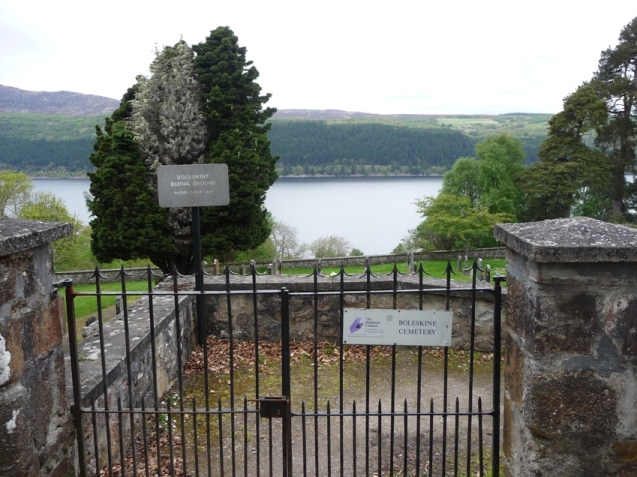 Entrance to Boleskine cemetary